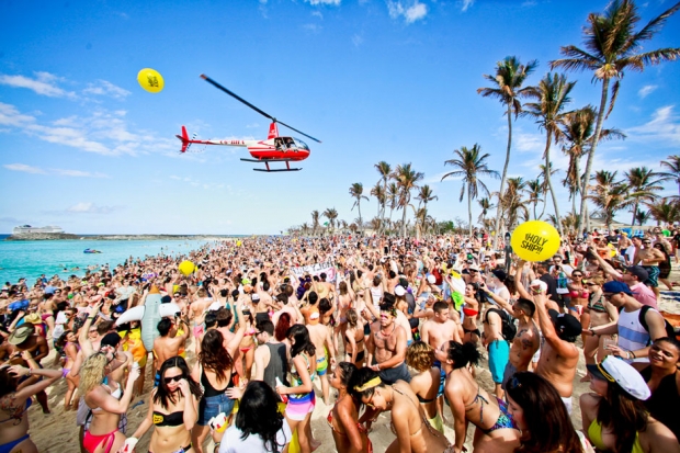 130108-Holy-Ship-Crowd1